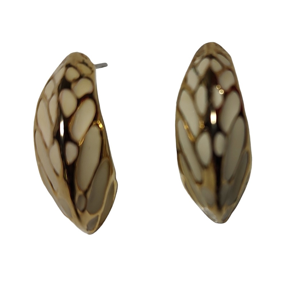 Vintage White Enamel Earrings Gold Tone Clamshell Pierced Push Back